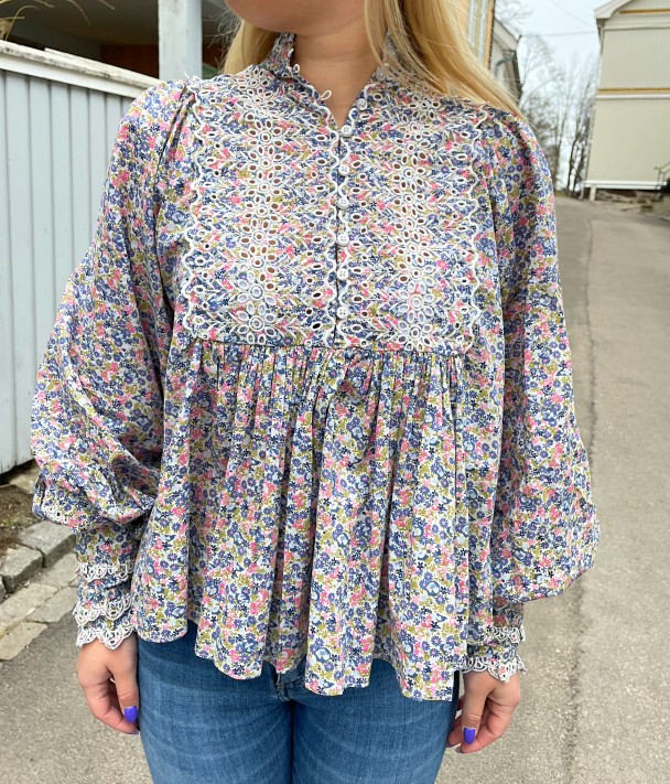 Cotton Slub Blouse - Blue Garden  - Image 5