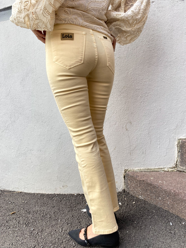 Malena  - Megalia Double Cream - Image 2