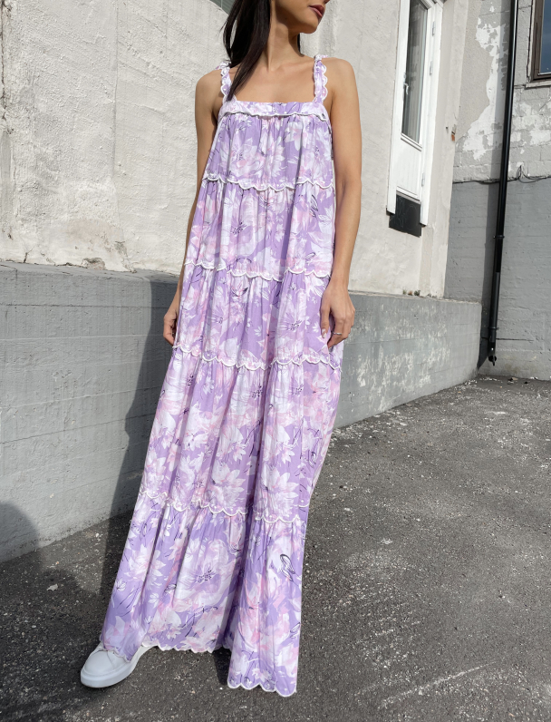 Peachy Dress Lavender Garden - Image 7