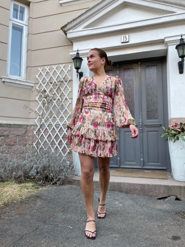 Plisse Smocking Dress - Peony  - Image 3