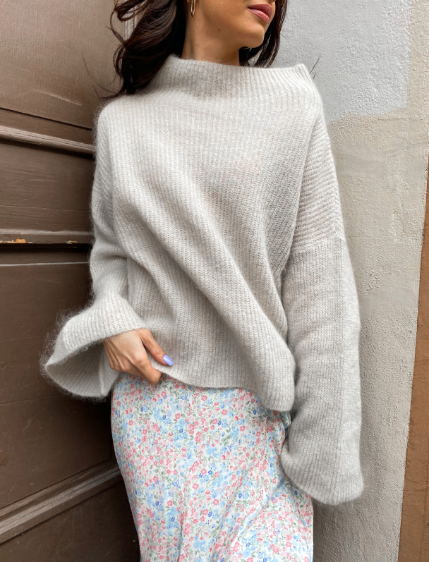 Felicia Oversized Knit - Beige  - Image 4
