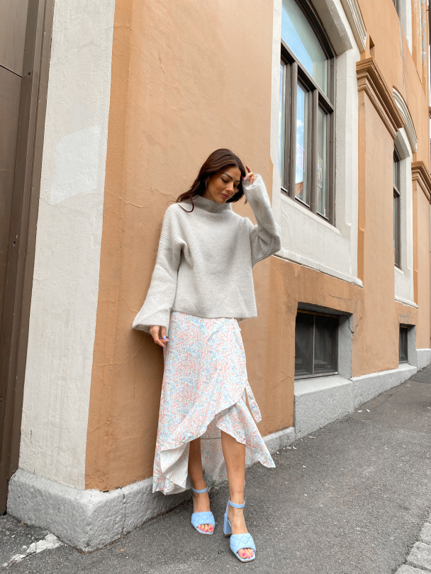Felicia Oversized Knit - Beige  - Image 6