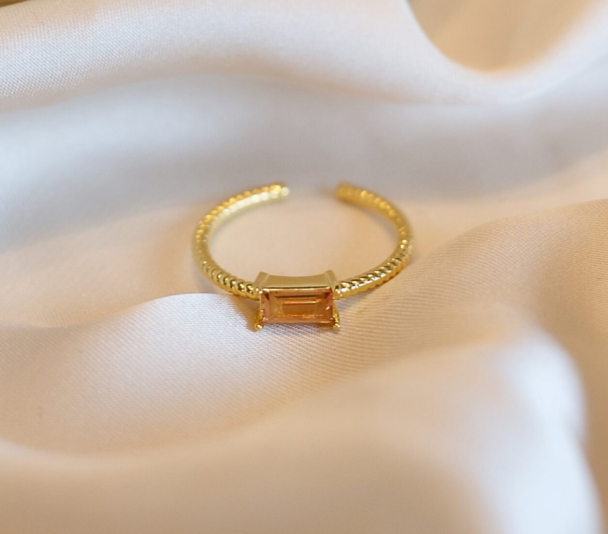 Carmelia Ring Champagne 