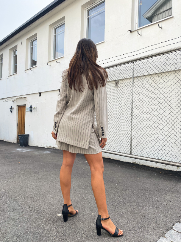 Blair Shorts - Pure Cashmere Pinstripe - Image 8