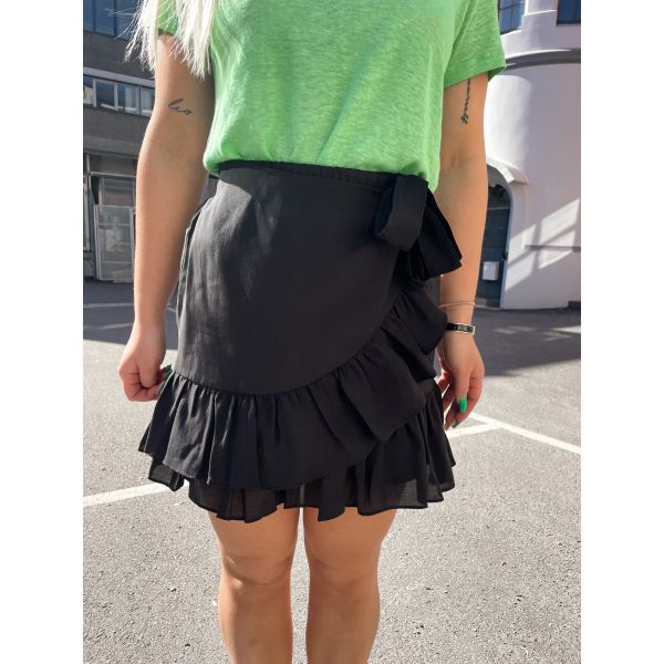 Kimma Mini Skirt - Black 