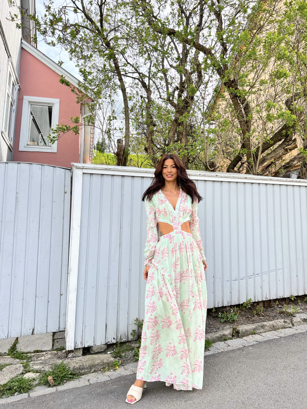 Kelly Maxi Dress - Green - Image 4