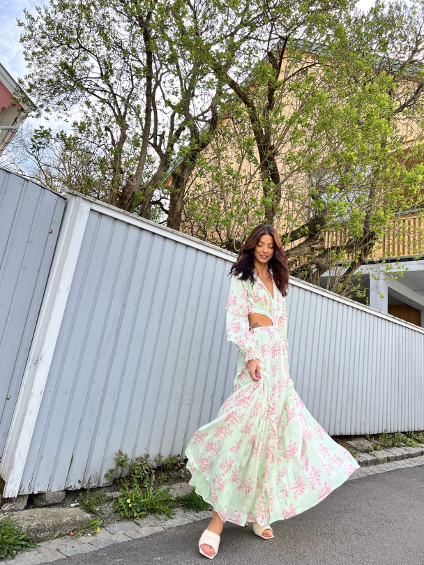 Kelly Maxi Dress - Green - Image 5