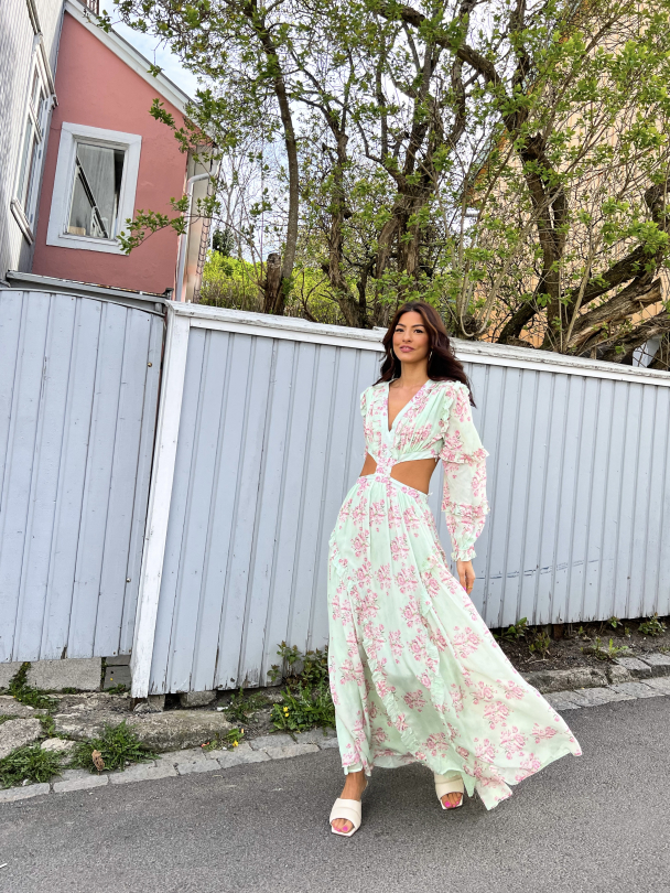 Kelly Maxi Dress - Green - Image 6