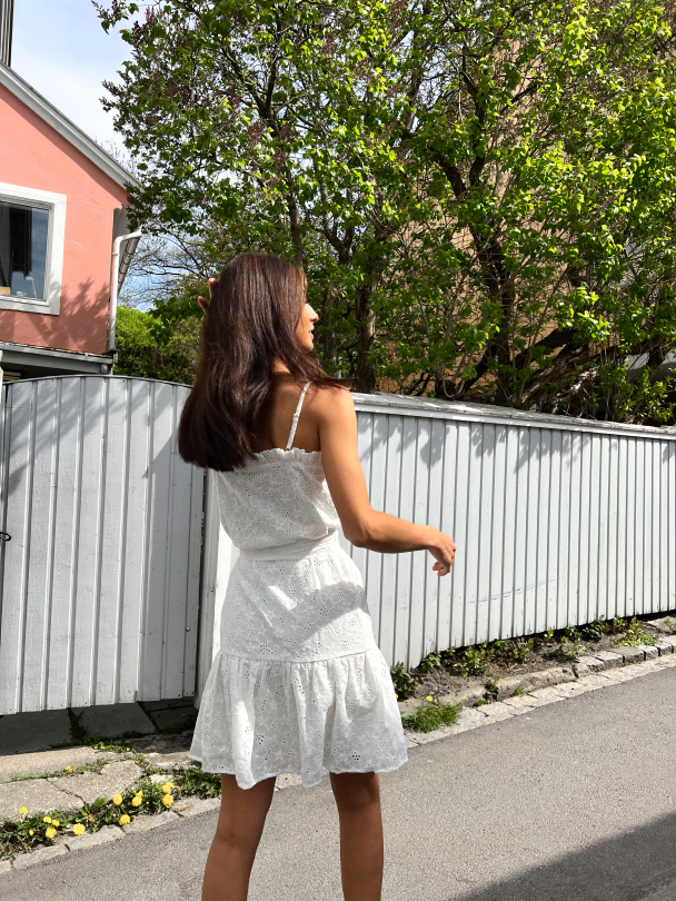 Leona Dress - White  - Image 4