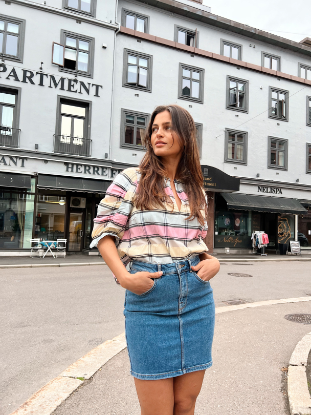Bertine Blouse - Rosebloom  - Image 4