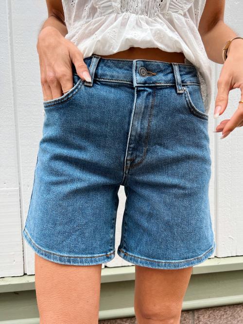 Sia Mid Blue Denim Shorts 