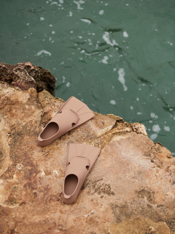 Gustav Svømmeføtter - Tuscany Rose - Image 6