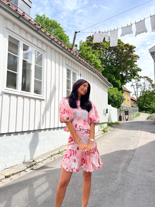 Bubble Satin Skirt - Vintage Rose  - Image 2