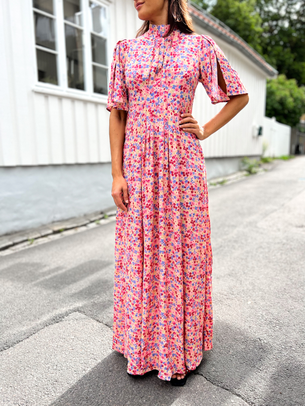 Tieback Gown - Blooming - Image 1