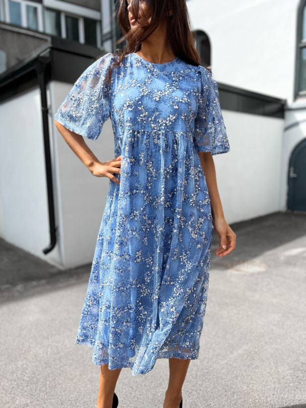 Justine 2/4 Midi Sequins Dress - Jacaranda - Image 1