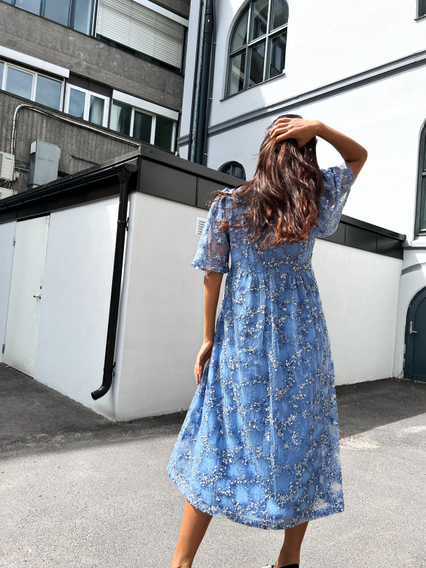 Justine 2/4 Midi Sequins Dress - Jacaranda - Image 8