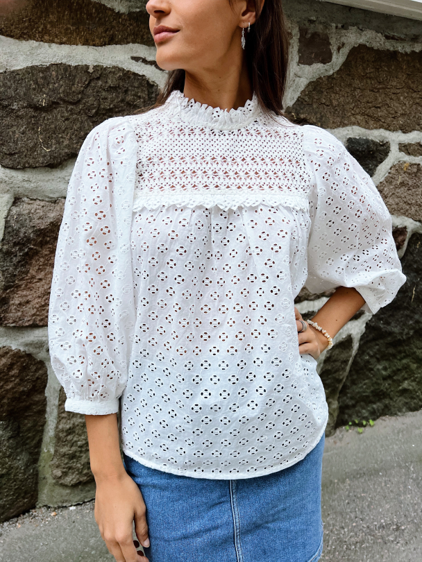 Stara 3/4 Top - Star White  - Image 1