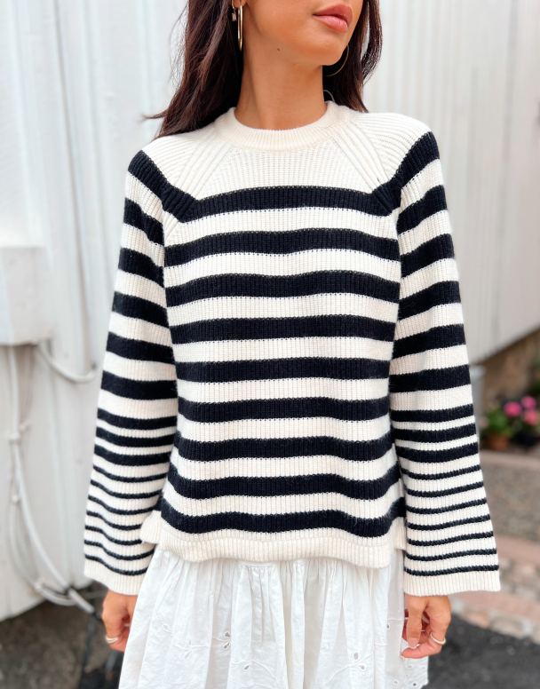 Mathea Knit O-Neck - Black  - Image 1