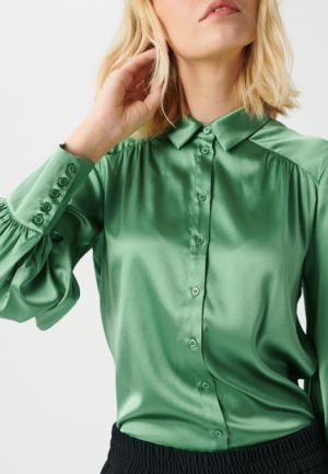 Cadence Shirt Moss with volume sleeves