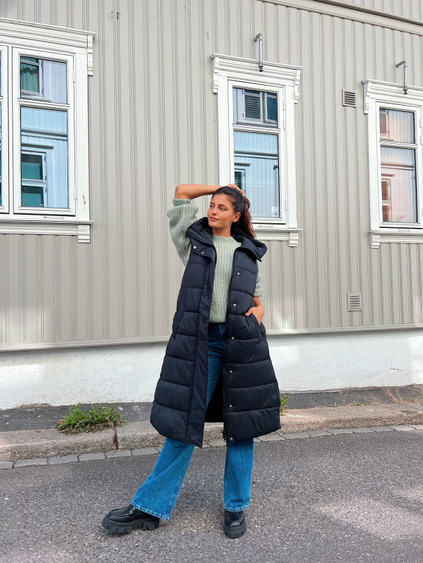Lira Padded Vest - Black  - Image 6