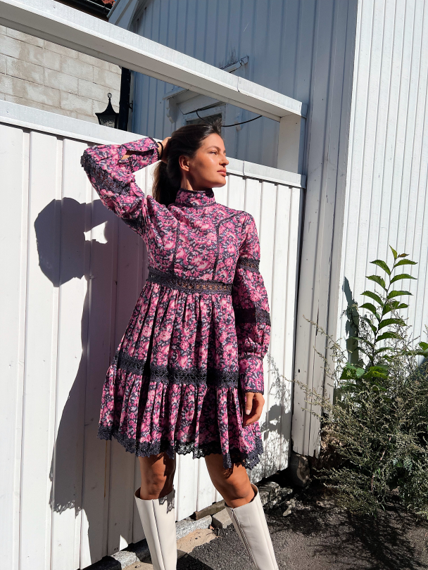 Ruby Dress  - Vintage Rose - Image 4