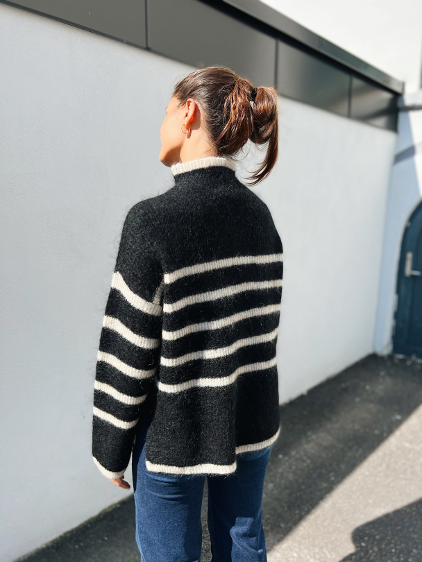 Ovalis Knit T-Neck - Black  - Image 4