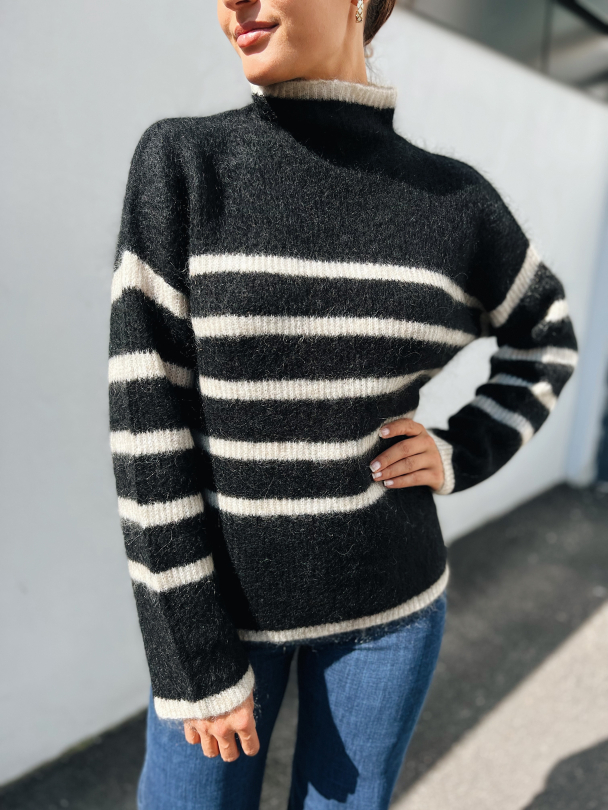 Ovalis Knit T-Neck - Black  - Image 1