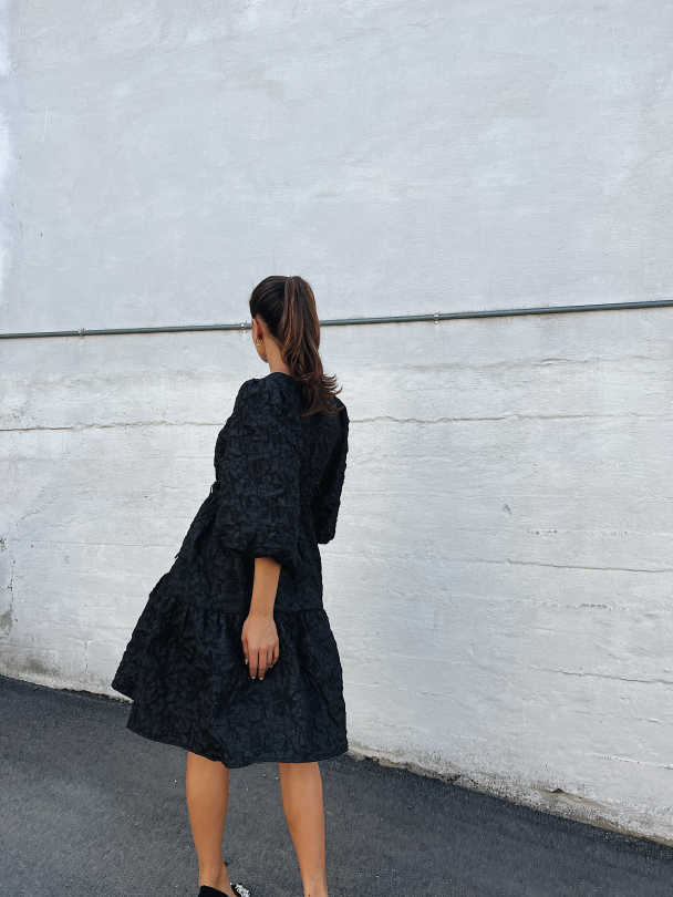 Velina Short dress - Black  - Image 4