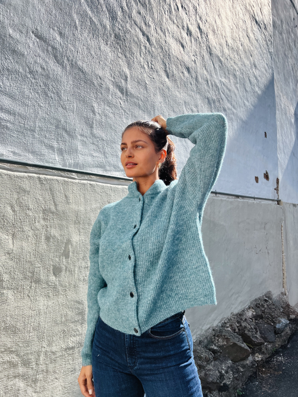 Alpha Short Cardigan - Utopia Melange - Image 6