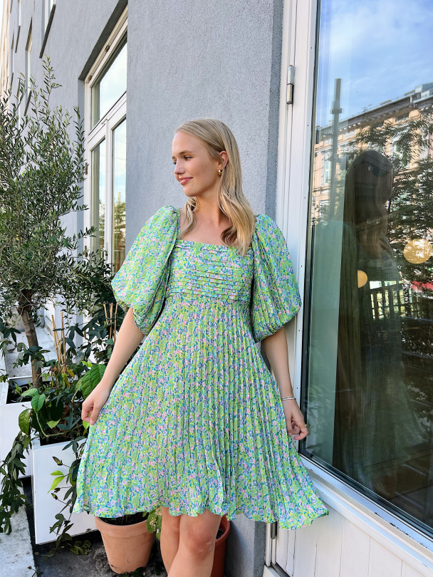 Plisse Mini Dress - Green Garden  - Image 4