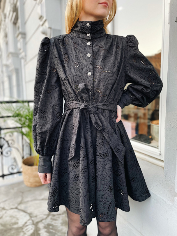 Linnea - Anthracite Black  - Image 1