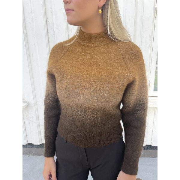 GRADED MOHAIR SWEATER