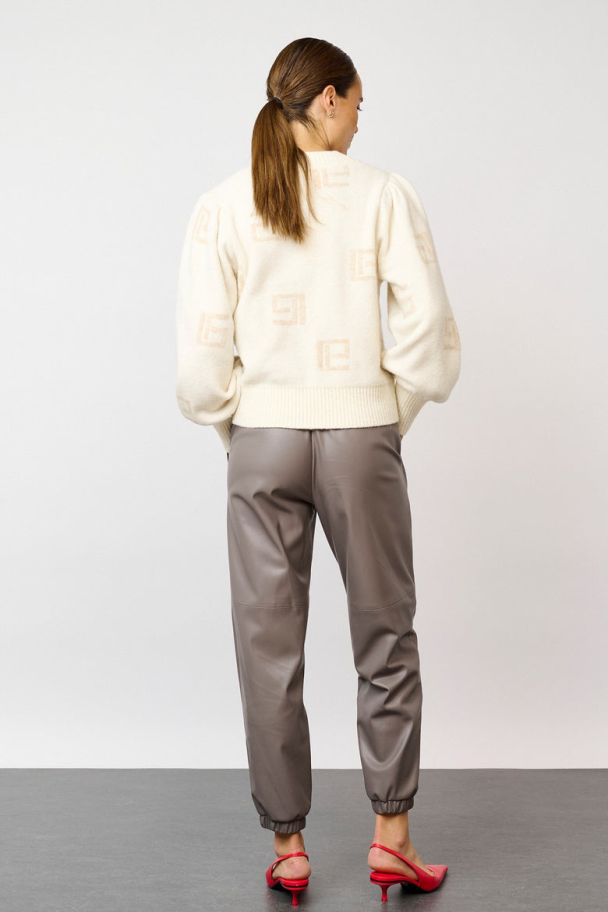 GOMAYE Gudrun Heavy Knit Cardigan - Image 5