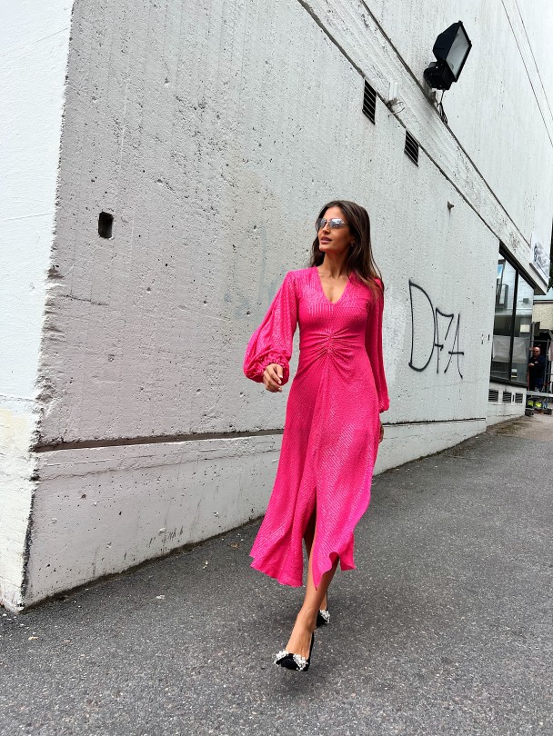 Sequin Long-sleeved Dress Pink - Image 6