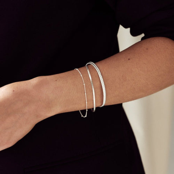 ORELIA Satellite & Flat Curb Chain Bracelet - Image 2