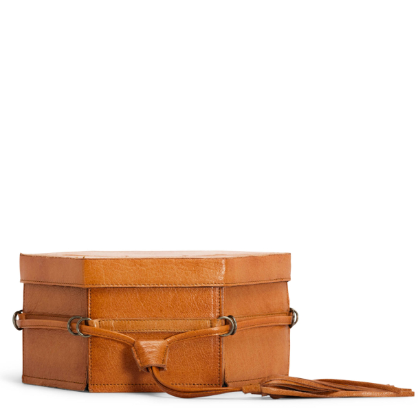 Muud Living - Evita  - Whisky - Image 1