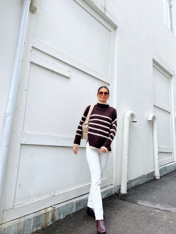 Ovalis Knit T-Neck - Delicioso - Image 3