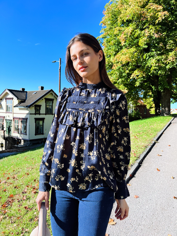 Eloise Blouse - Vintage Bloom  - Image 8