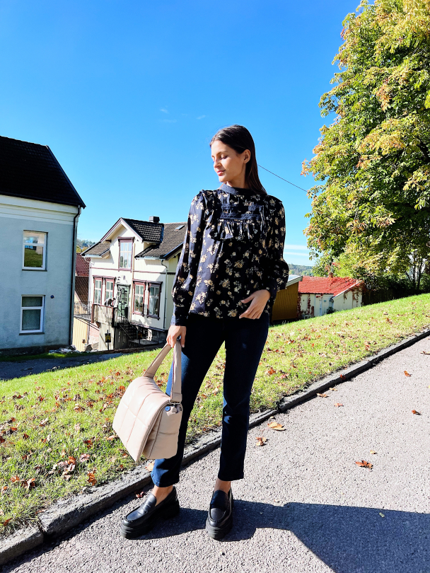 Eloise Blouse - Vintage Bloom  - Image 9