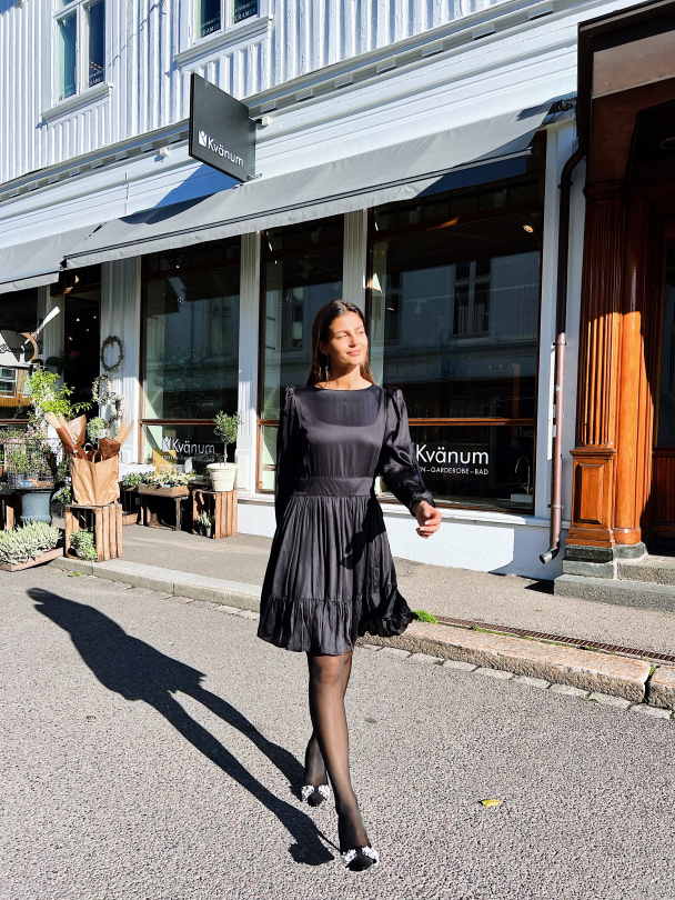 Rosie Dress - Noir  - Image 4