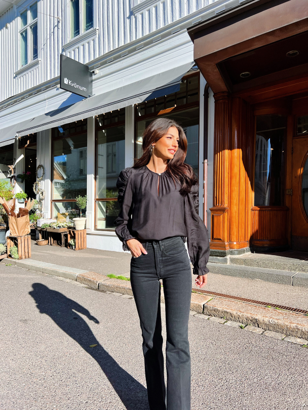 Masma Blouse - Black  - Image 4