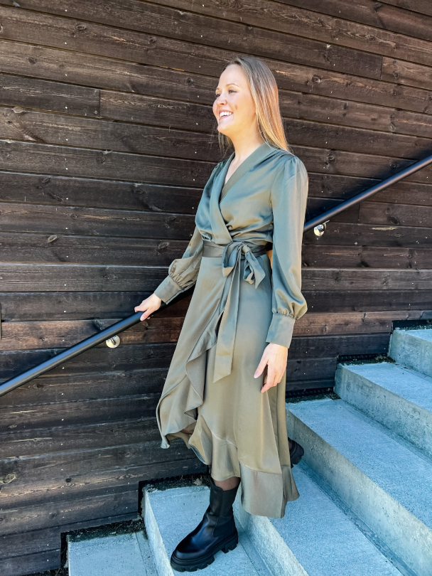 LOVE LOLITA Iza Maxi Dress - Image 6