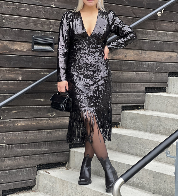 Y.A.S Flapper 7/8 Sequin Dress - Image 4