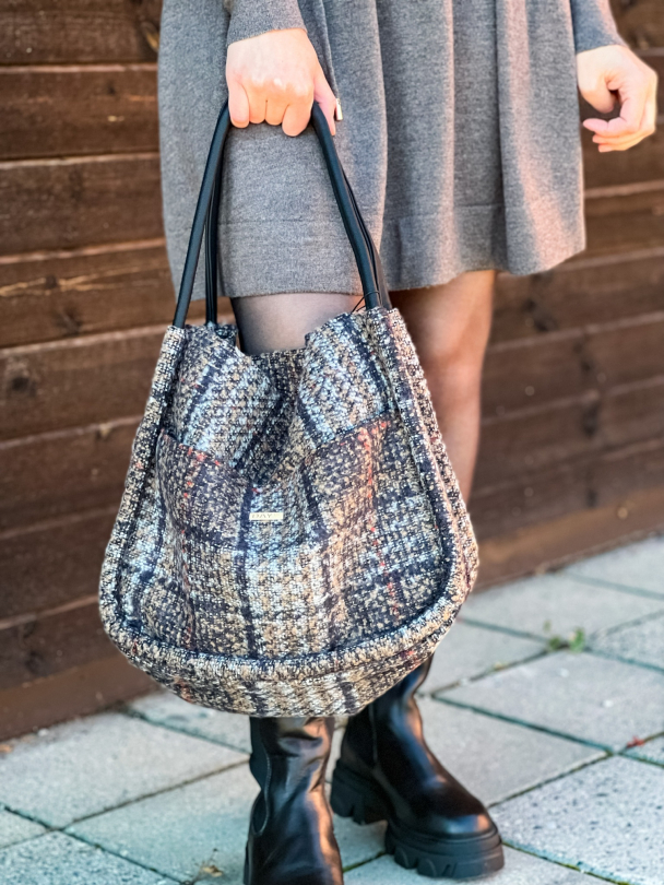 Day Woolen Check Small Shopper - Image 1