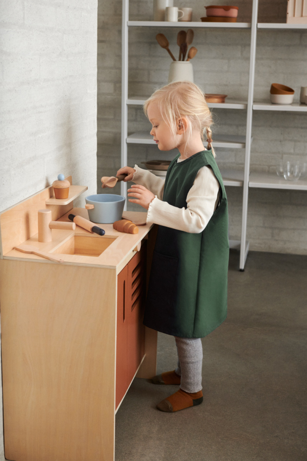 Alaia Apron - Hunter Green - Image 3