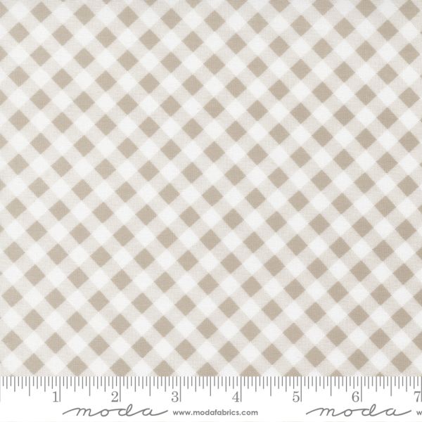 Country beige gingham