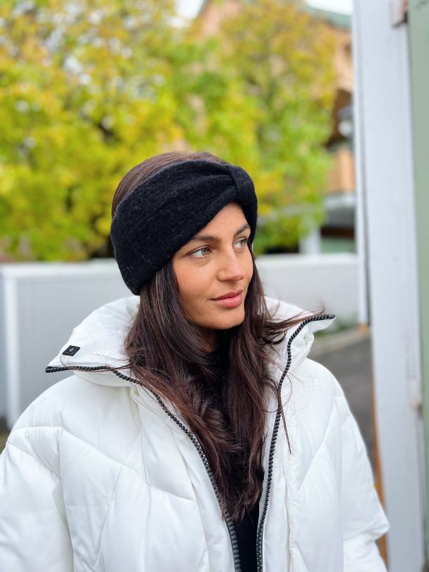 Lulu Knit Headband - Black  - Image 2