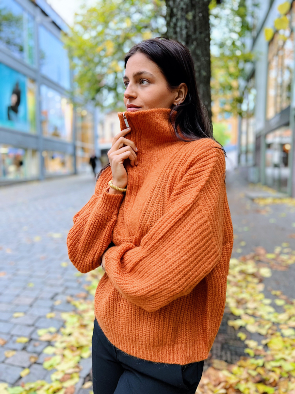 Lusia Knit T-neck Zip - Orange Pepper  - Image 4