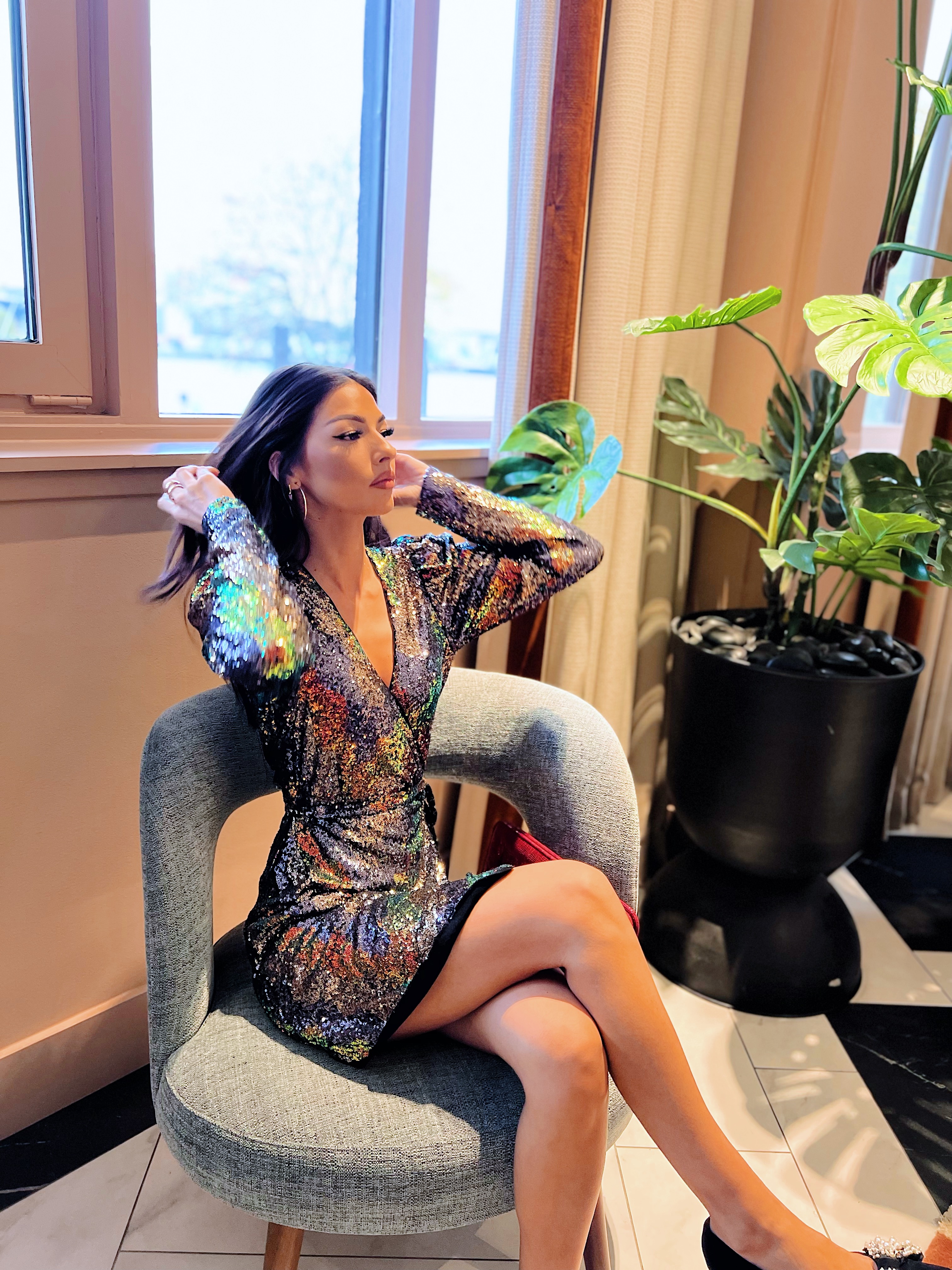 スーツ・フォーマル・ドレス OTONA WRAP VEST SET UP DRESS Long purple women's vest with belt and wrap closure