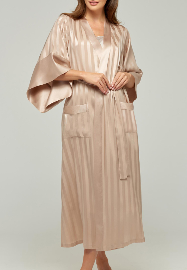 Silk Story kimono, beige - Image 1